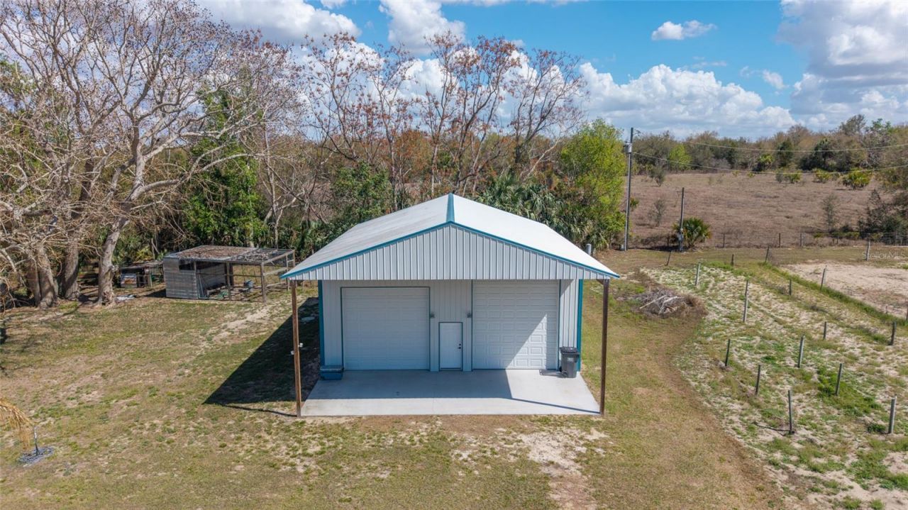 4821 Sunnyside Drive, Fruitland Park, FL 34731 Photo
