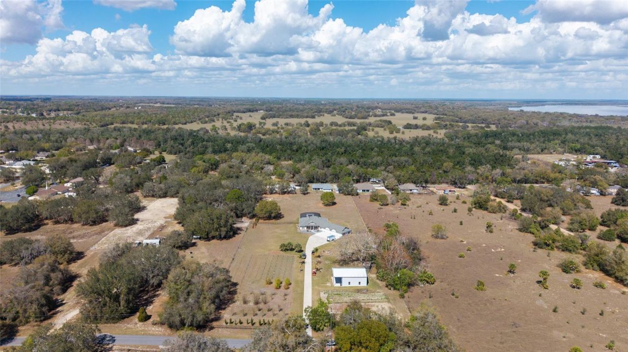 4821 Sunnyside Drive, Fruitland Park, FL 34731 Photo