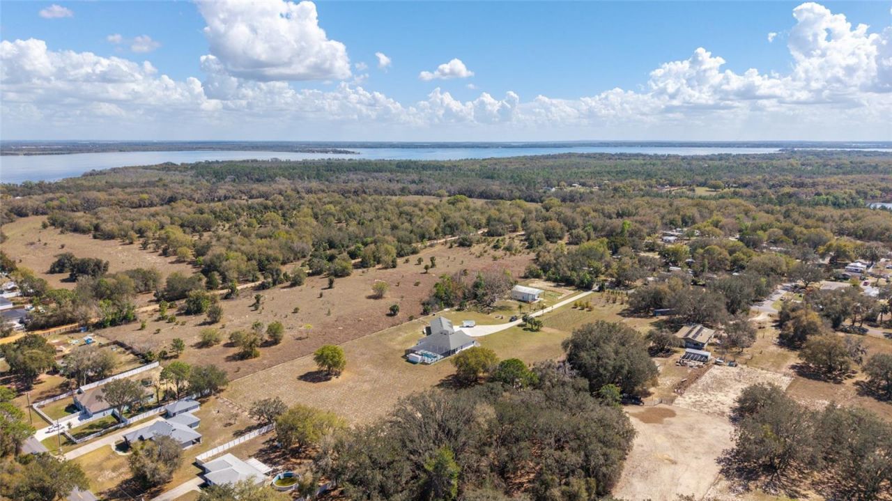 4821 Sunnyside Drive, Fruitland Park, FL 34731 Photo