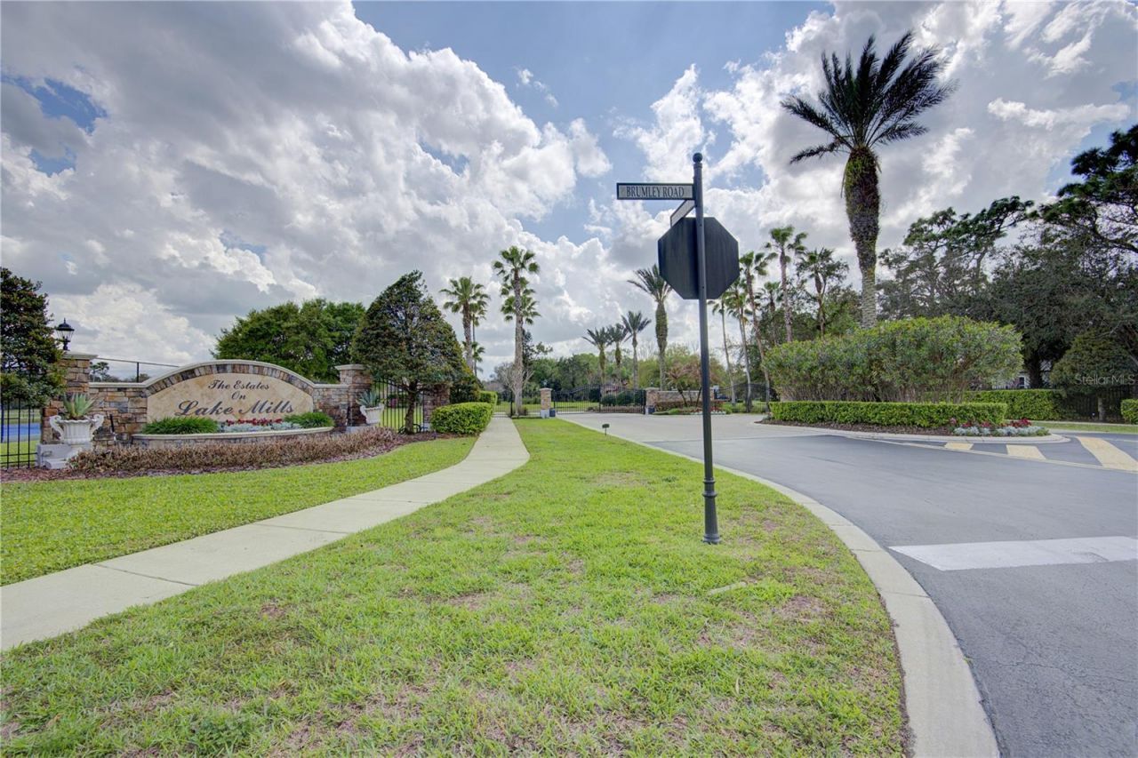 916 Mills Estate Place, Chuluota, FL 32766 Photo