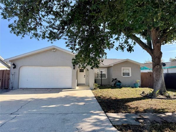 7812 POWDER HORN CIRCLE , LARGO, FL 33773