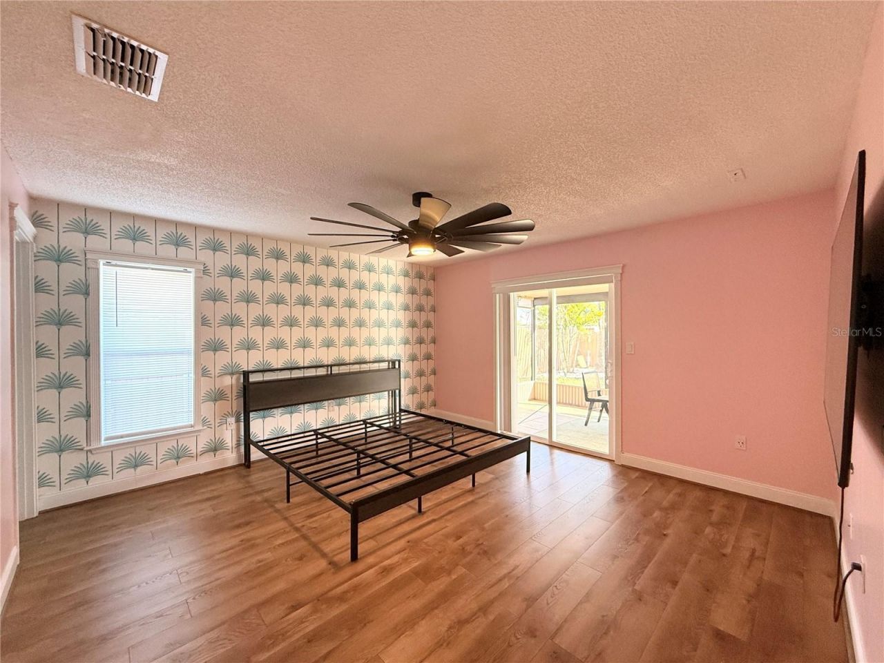 7812 Powder Horn Circle, Largo, FL 33773 Photo