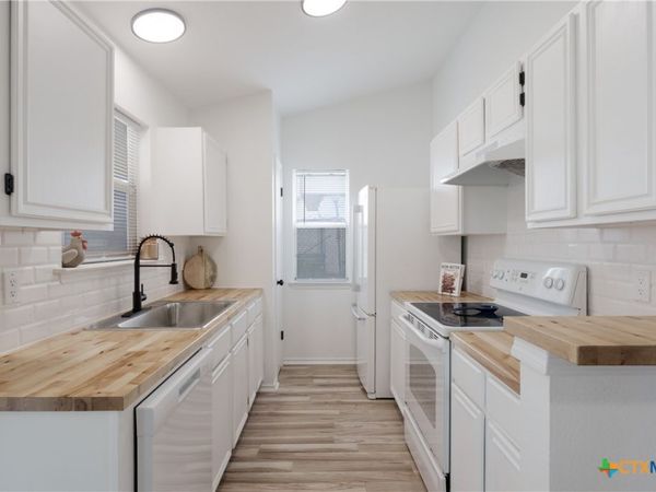 2811 Armadillo Drive , Killeen, TX 76549