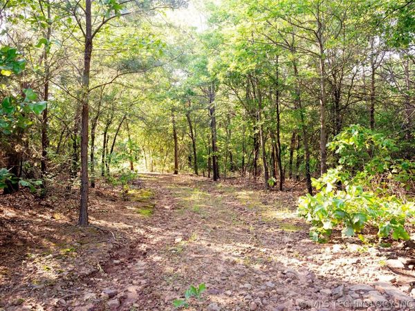 E 81st Street N, Fort Gibson, OK 74434