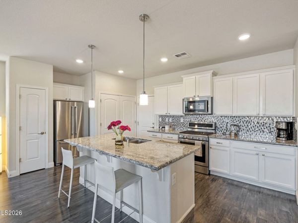 2013 Harmony Valley Way, Reno, NV 89521