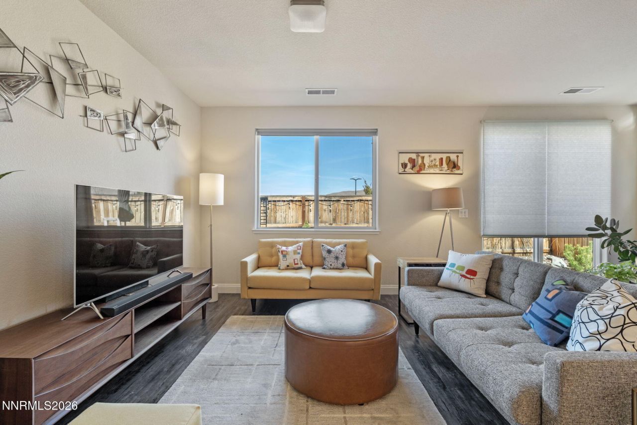 2013 Harmony Valley Way, Reno, NV 89521 Photo