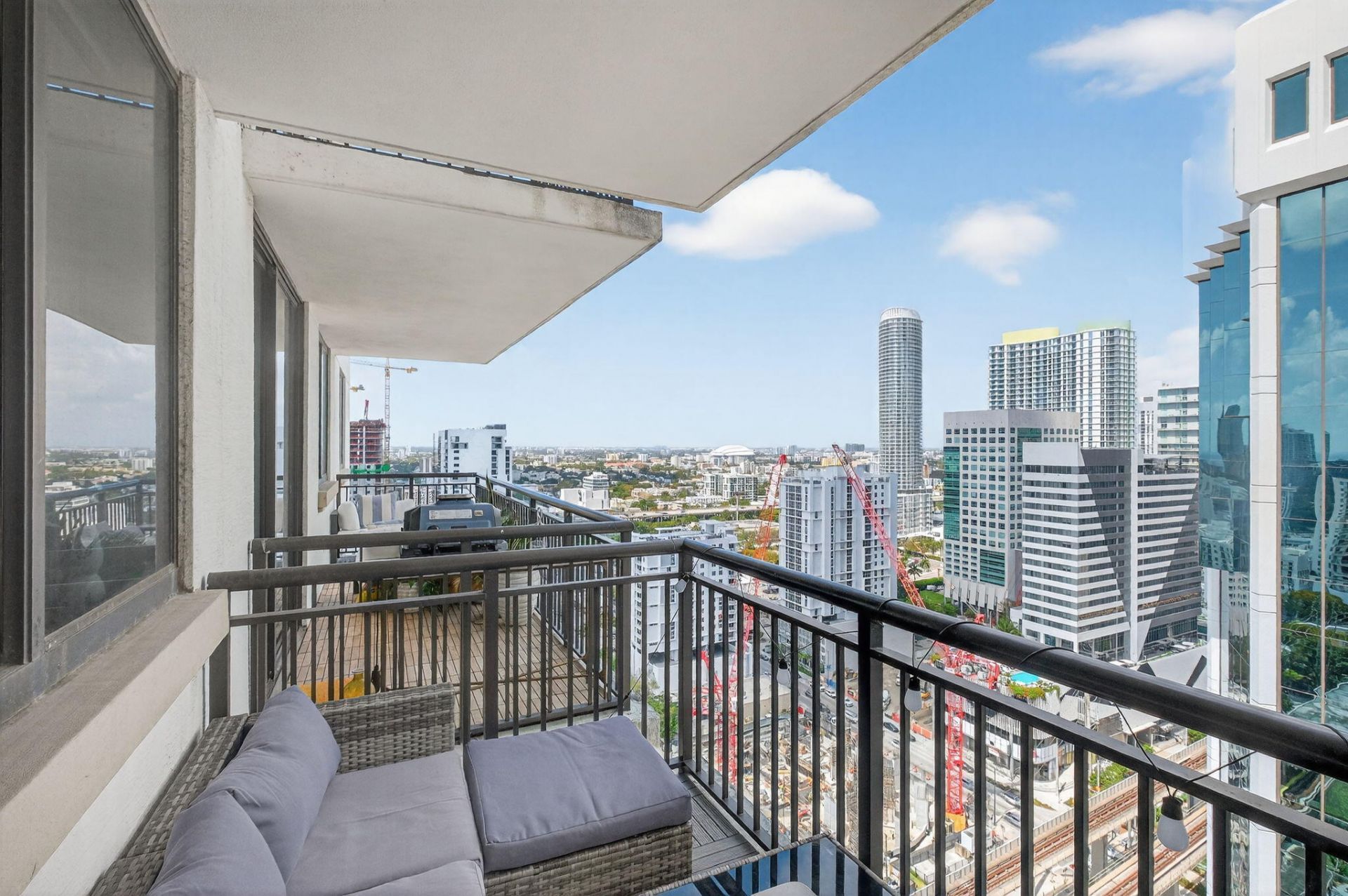 999 SW 1st Avenue, Unit 2615, Miami, FL 33130 Photo