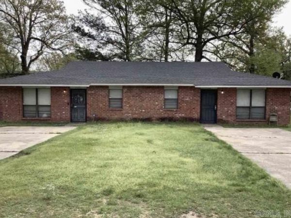 310/312 W 11th Avenue, Pine Bluff, AR 71601