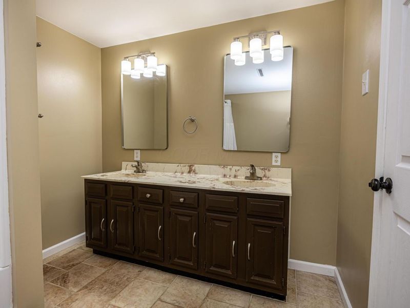 26140 Township Rd 37, Coshocton, OH 43812 Photo 16