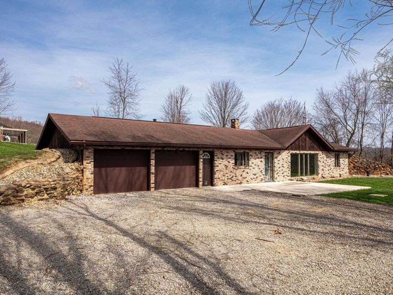 26140 Township Rd 37, Coshocton, OH 43812 Photo 3