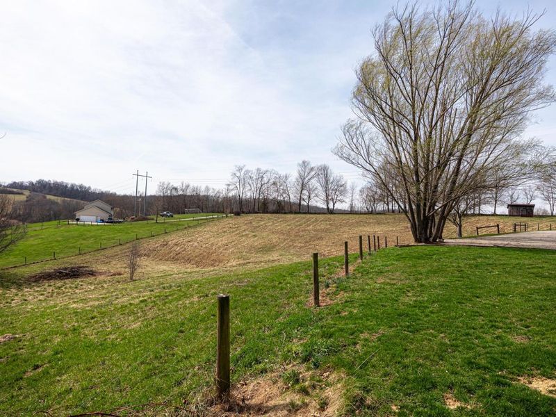 26140 Township Rd 37, Coshocton, OH 43812 Photo 38