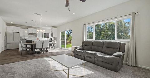 13871 Petersen Ranch Dr, Pine Grove, CA 95665 Photo