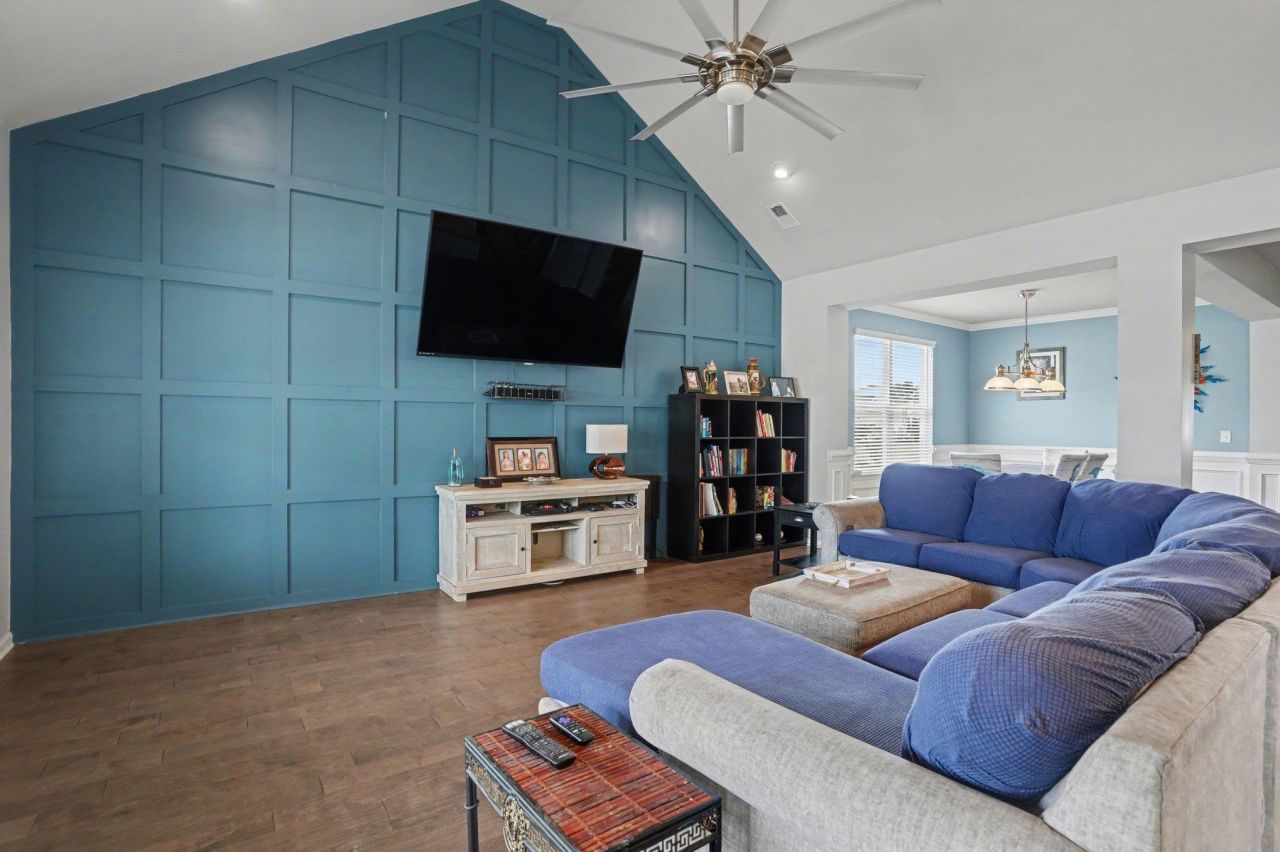 193 Terra Vista Dr. Photo 12