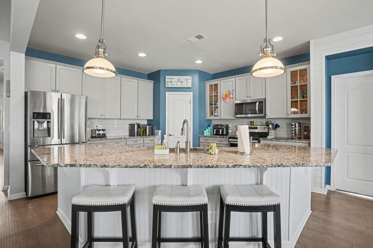 193 Terra Vista Dr. Photo 16