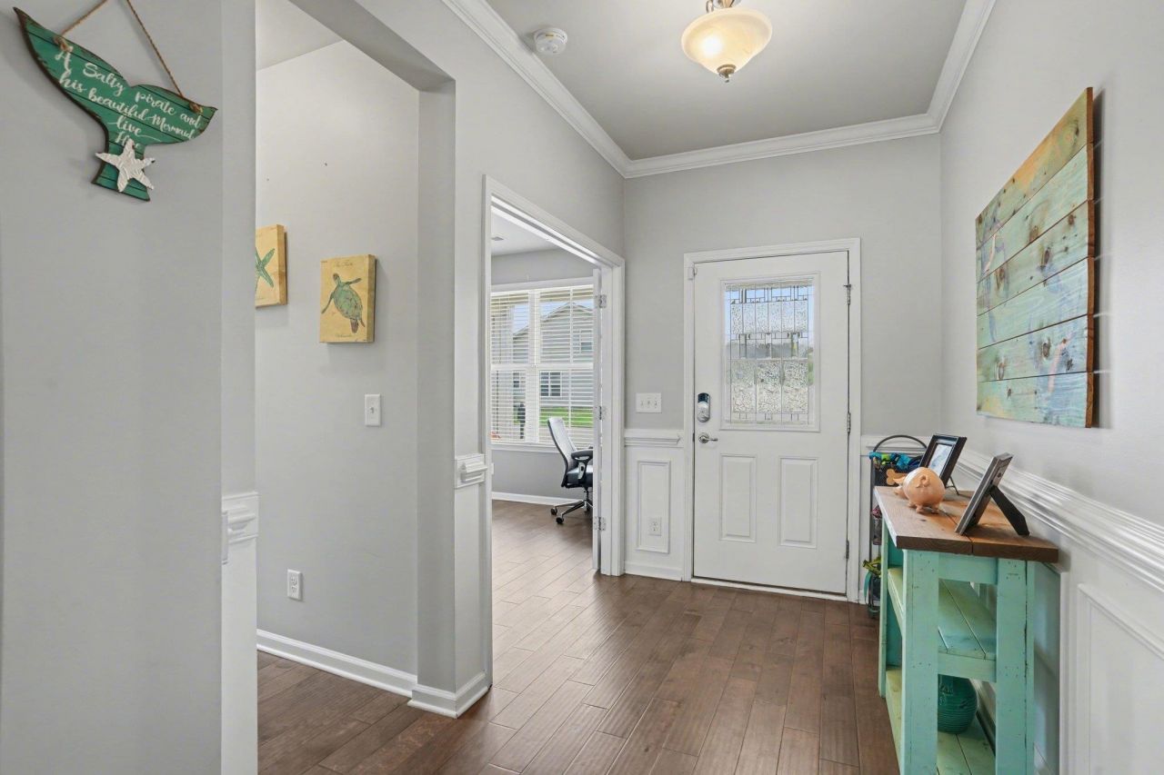 193 Terra Vista Dr. Photo 4