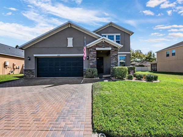 3233 CALVANO DRIVE , LAND O LAKES, FL 34639