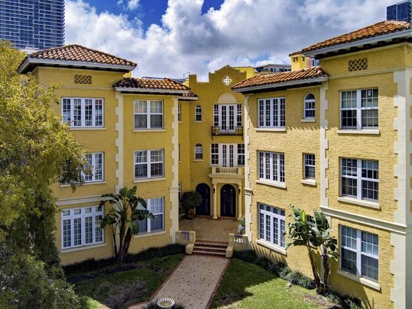 3224 Biscayne Boulevard, Unit A3, Miami, FL 33137