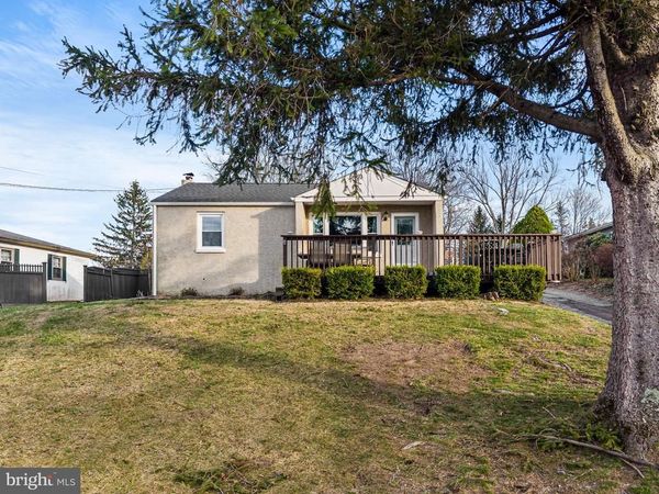 5380 POINT PLEASANT PIKE, DOYLESTOWN, PA 18902