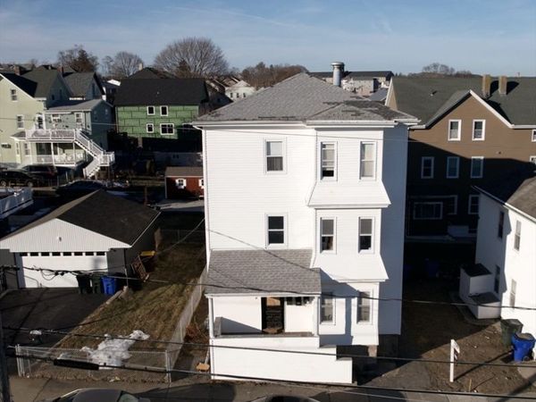 582 Cambridge St, Fall River, MA 02721