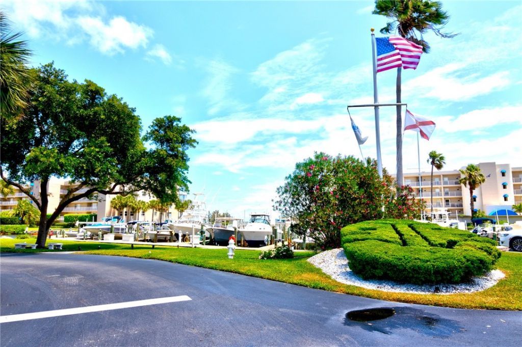 6309 N River Run Drive, Unit 6309, Sebastian, FL 32958 Photo