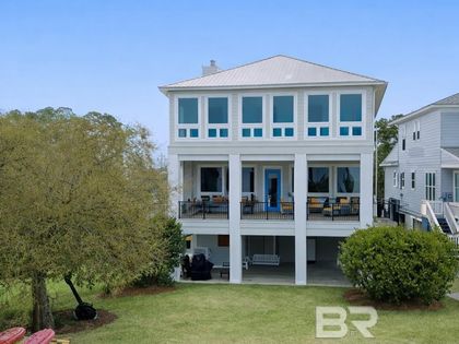 14520 River Road Pensacola, FL 32507