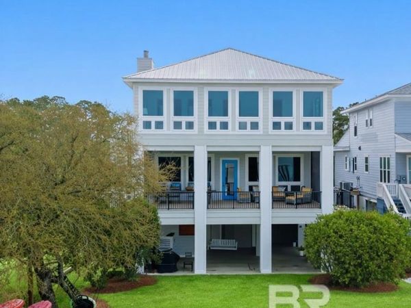 14520 River Road, Pensacola, FL 32507