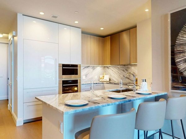 240 Devonshire Street, Unit 3910, Boston, MA 02110