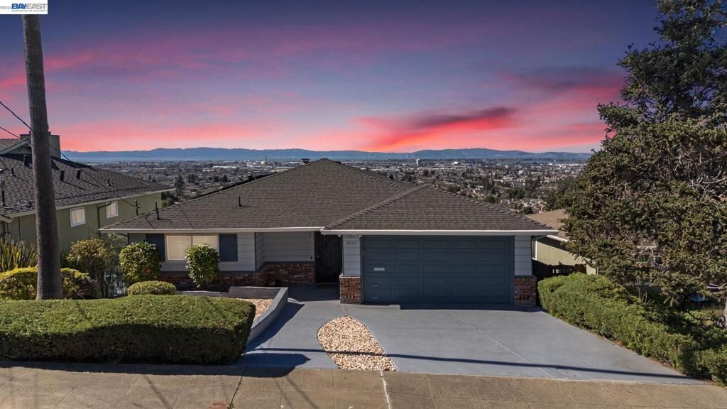 8445 Aster Ave, Oakland, CA 94605 Main Photo