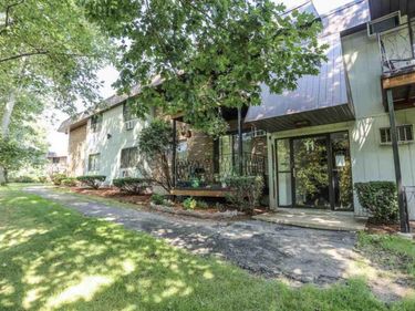 11 Strawberry Bank Road, Unit 17, Nashua, NH 03062