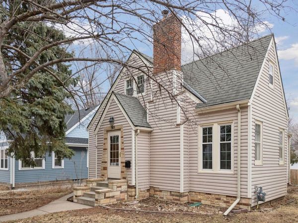 5133 35th Avenue S, Minneapolis, MN 55417