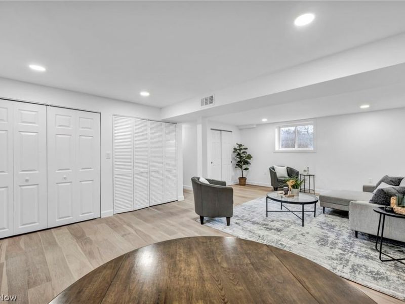 17705 Susan Avenue, Cleveland, OH 44111 Photo 25