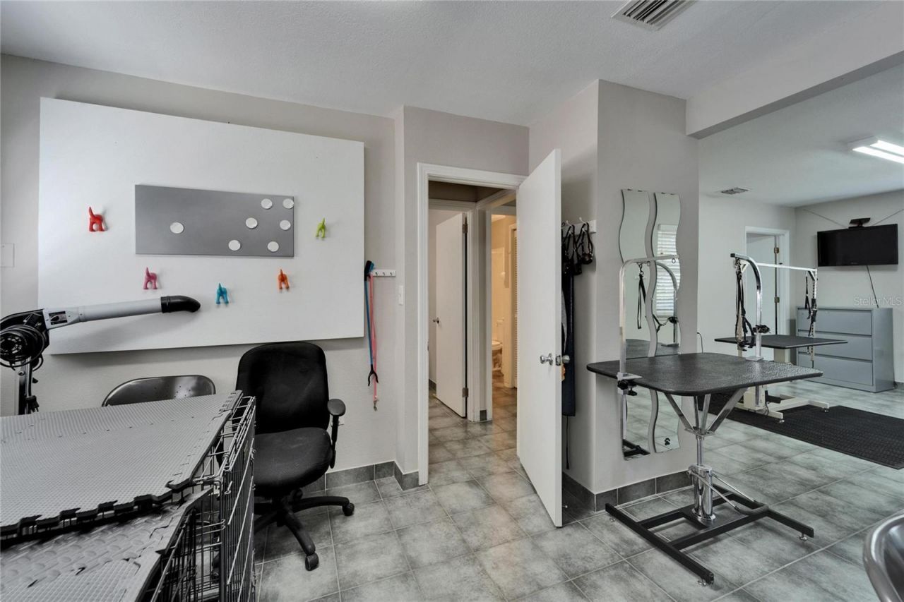 126 Ridgewood Avenue , Brandon, FL 33510 Photo