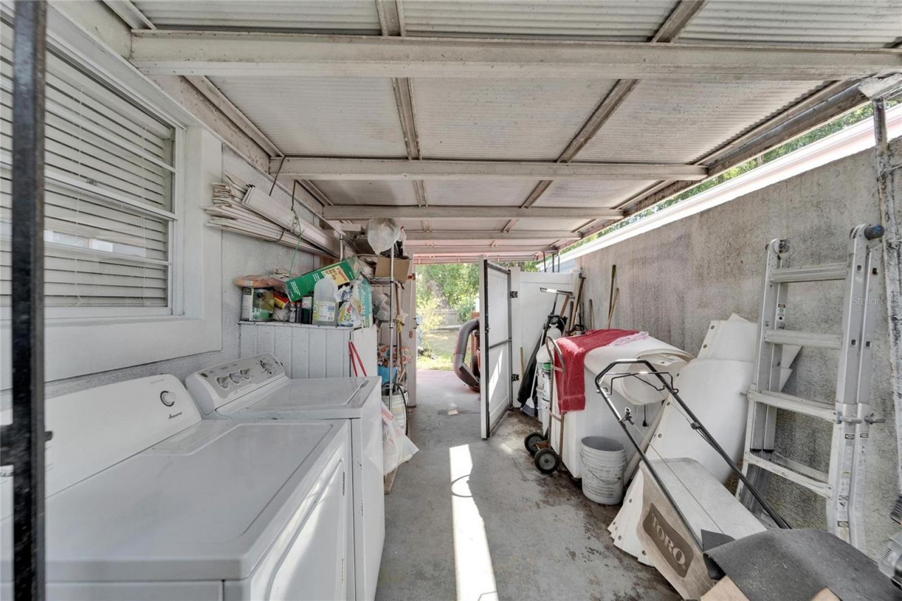 126 Ridgewood Avenue , Brandon, FL 33510 Photo