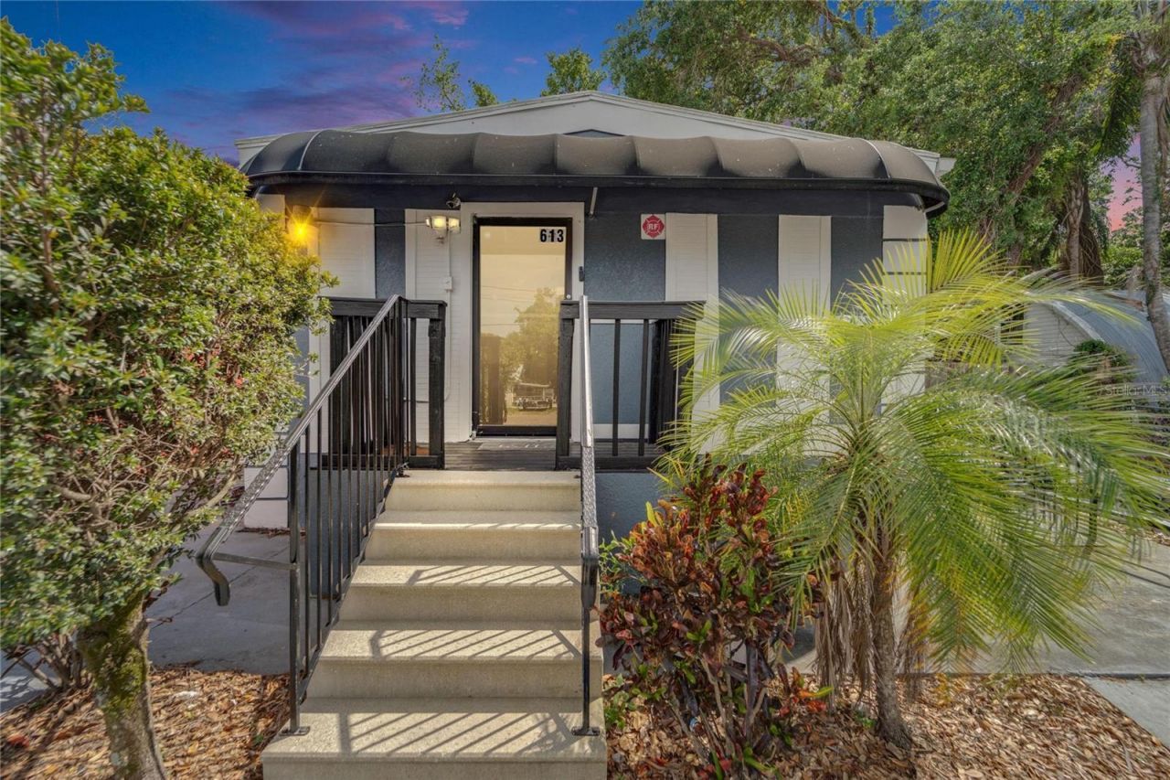 126 Ridgewood Avenue , Brandon, FL 33510 Photo