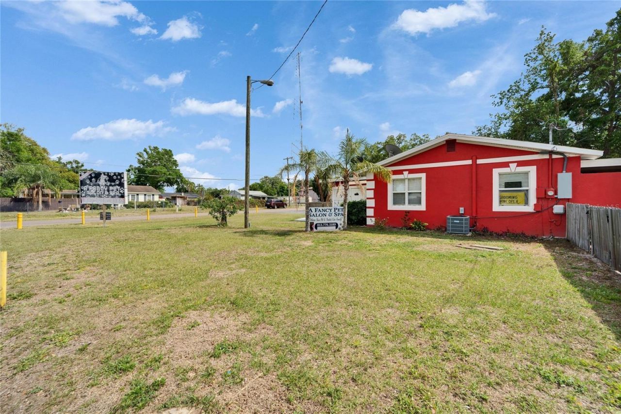 126 Ridgewood Avenue , Brandon, FL 33510 Photo