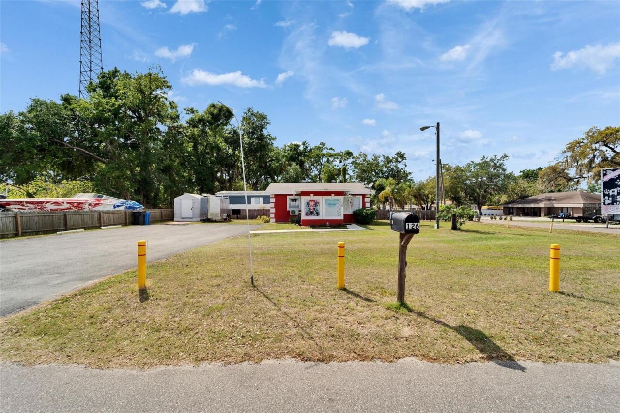 126 Ridgewood Avenue , Brandon, FL 33510 Photo