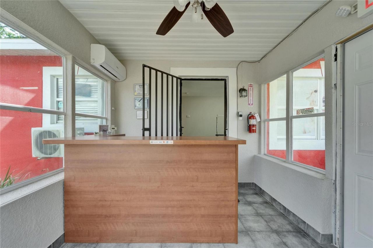 126 Ridgewood Avenue , Brandon, FL 33510 Photo