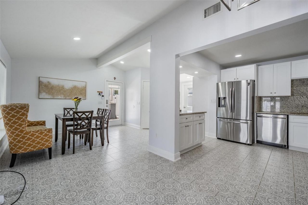 7307 N Highland Avenue, Tampa, FL 33604 Photo