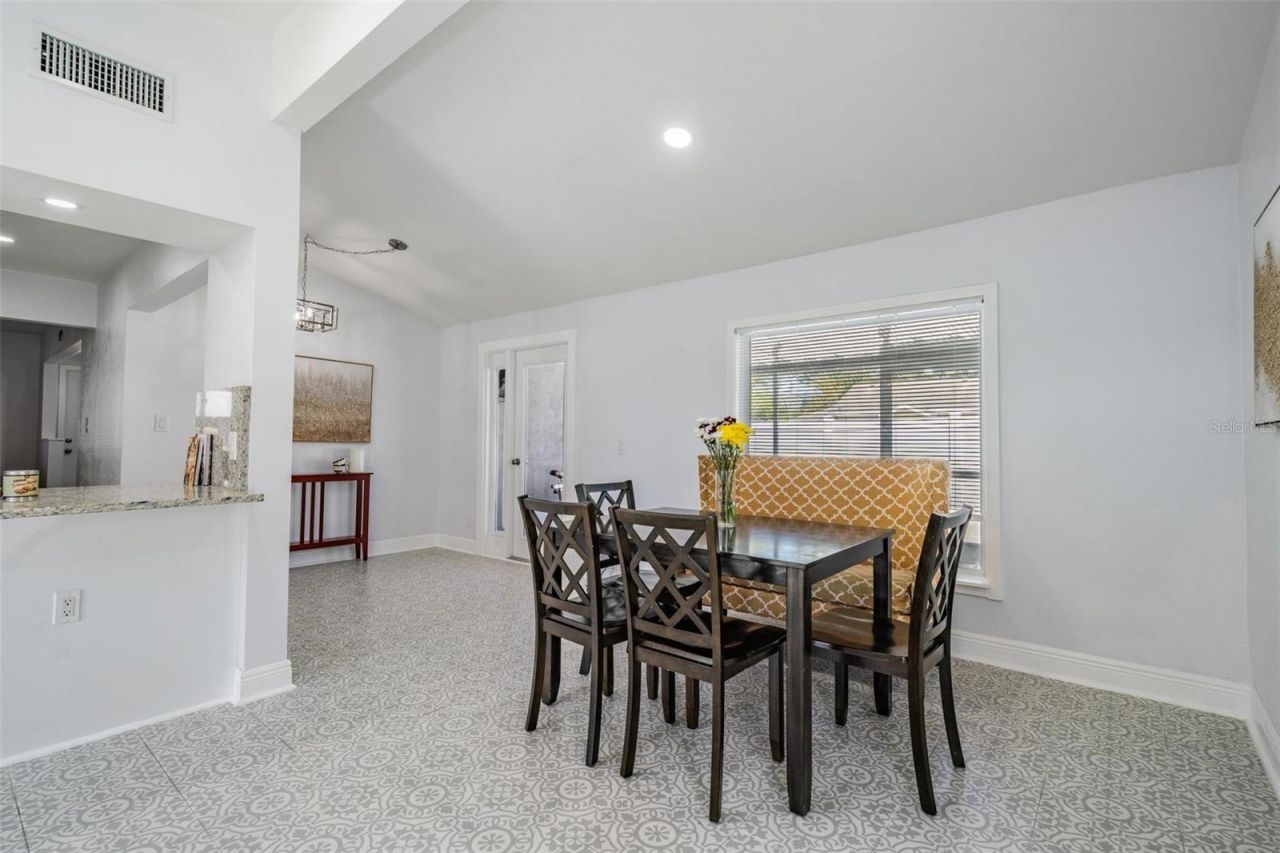 7307 N Highland Avenue, Tampa, FL 33604 Photo