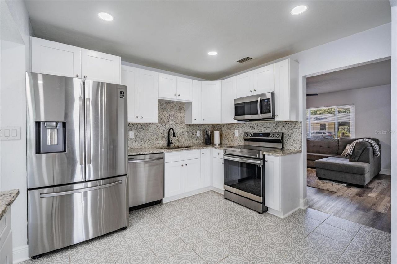 7307 N Highland Avenue, Tampa, FL 33604 Photo