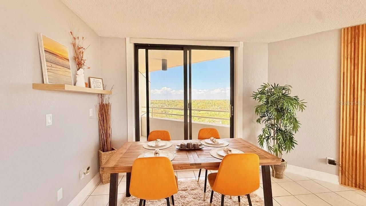 5940 Pelican Bay Plaza S, Unit 1105, Gulfport, FL 33707 Photo