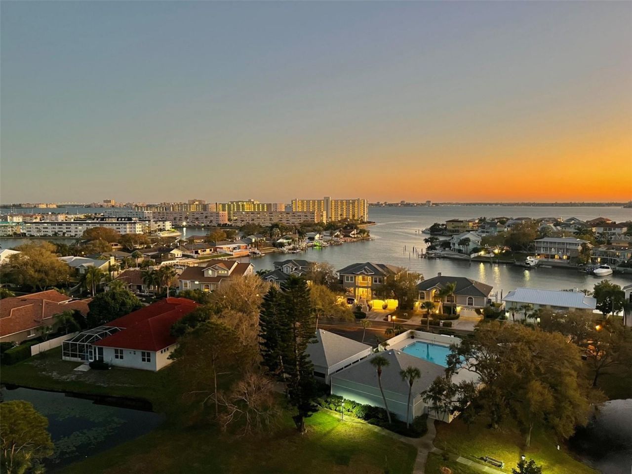 5940 Pelican Bay Plaza S, Unit 1105, Gulfport, FL 33707 Photo