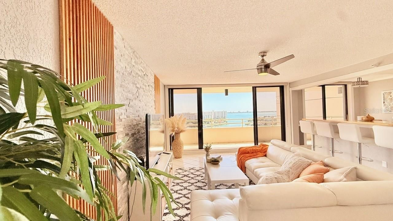 5940 Pelican Bay Plaza S, Unit 1105, Gulfport, FL 33707 Photo