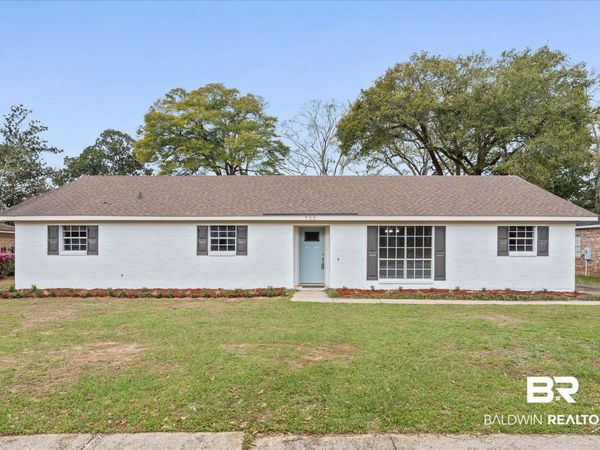 732 OAK FIELD Drive, Mobile, AL 36609