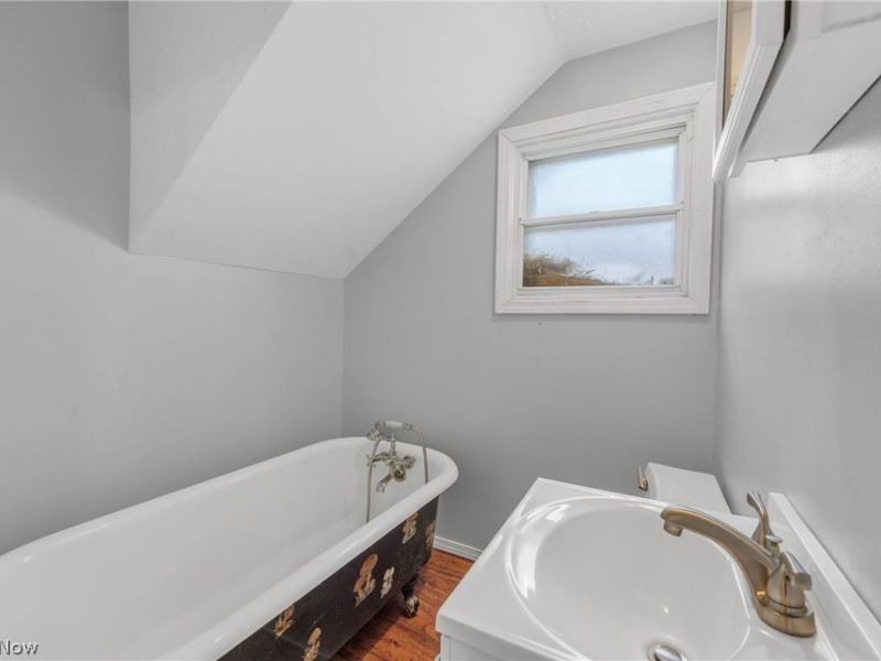 4909 Burger Avenue, Cleveland, OH 44109 Photo 22