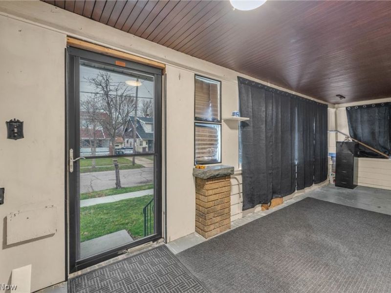 4909 Burger Avenue, Cleveland, OH 44109 Photo 28