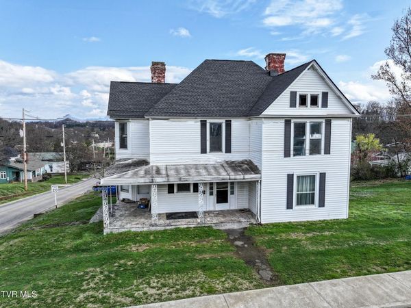 301 South Irish Street, Greeneville, TN 37743