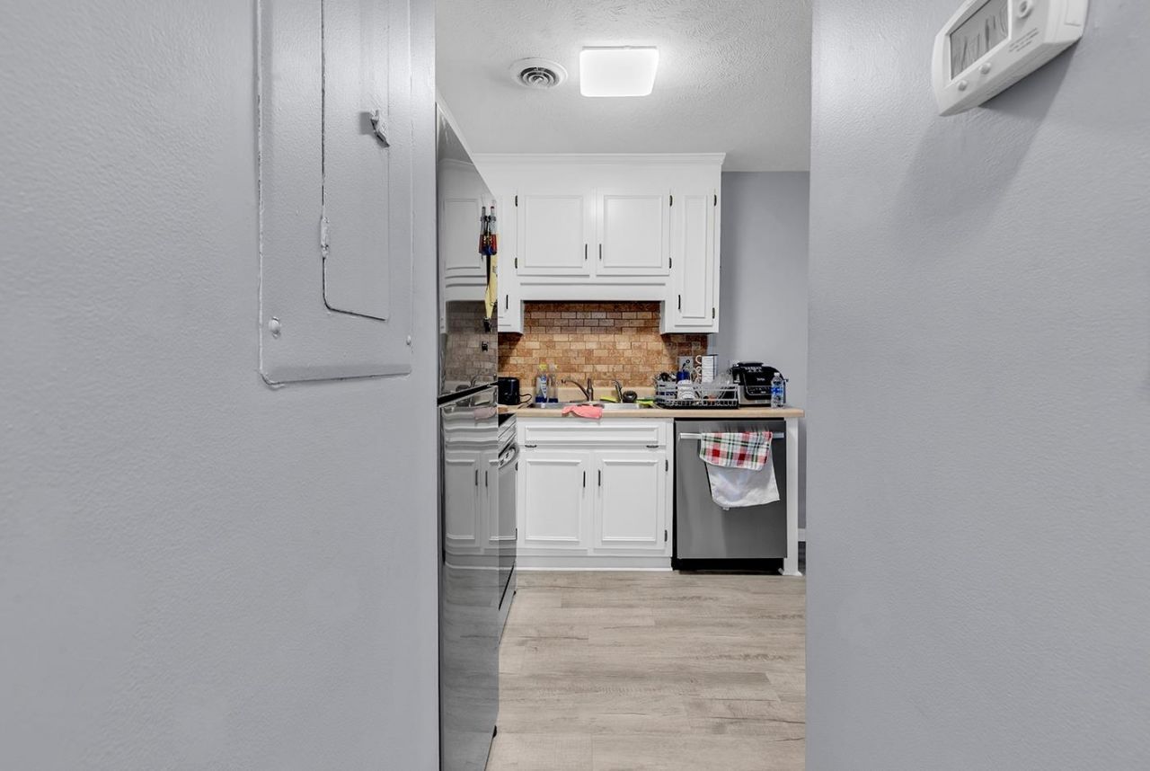 200 Maison Dr. Photo 13