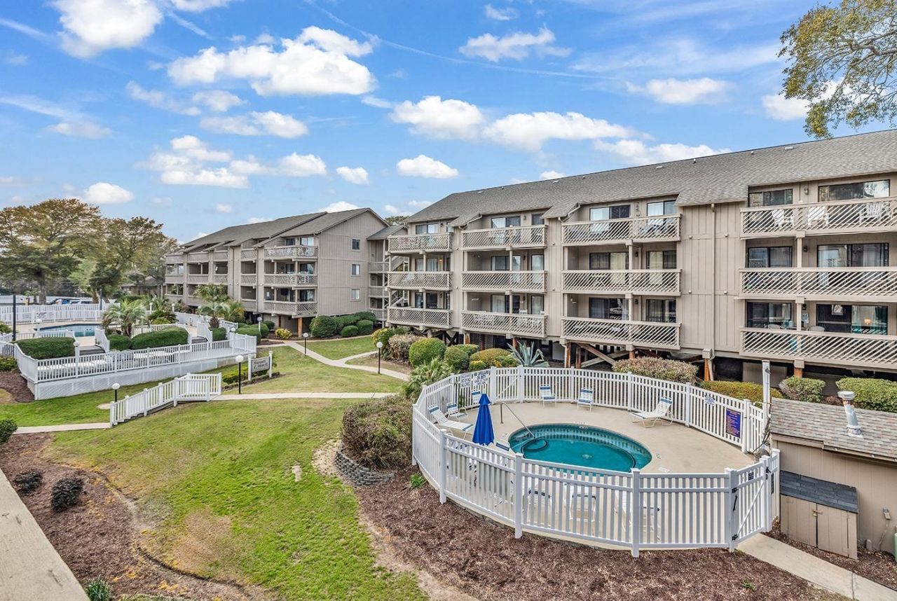 200 Maison Dr. Photo 17