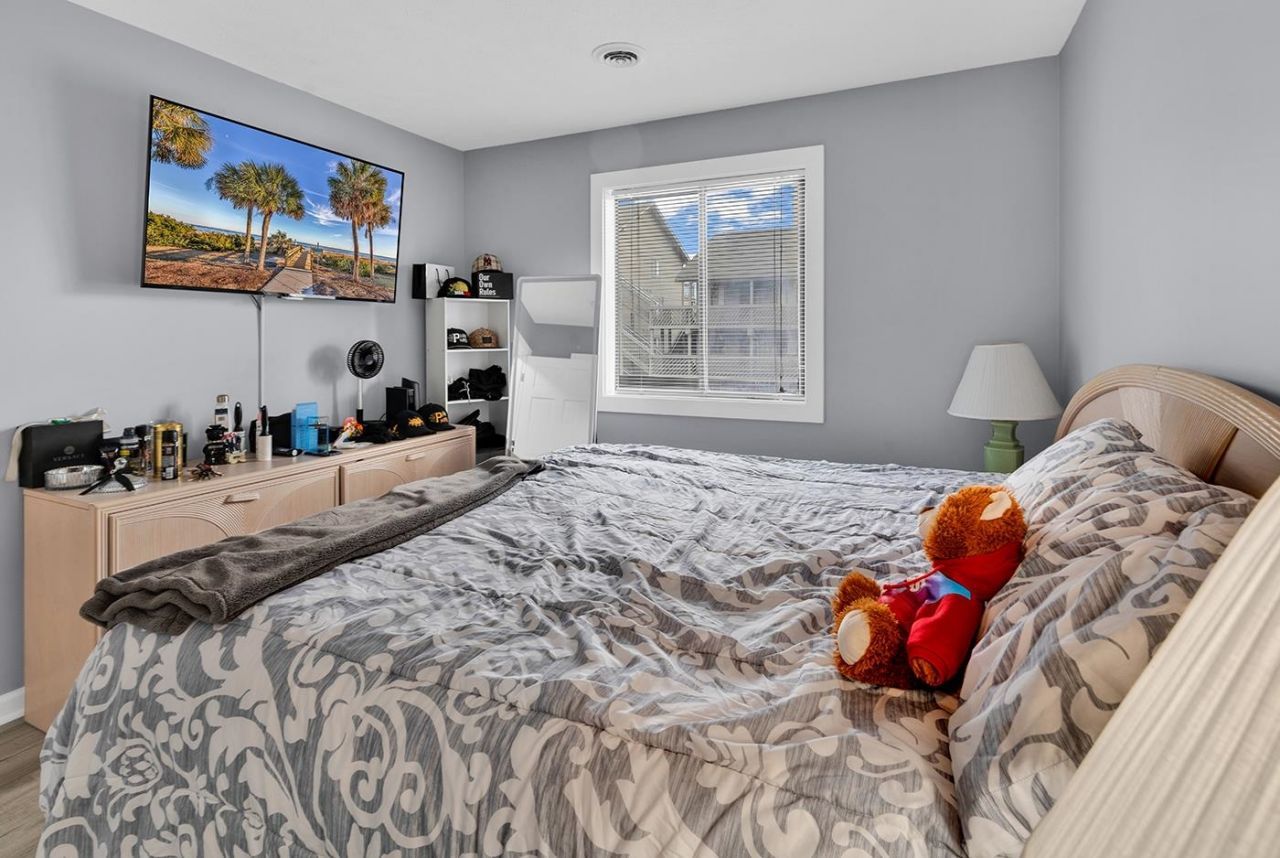 200 Maison Dr. Photo 9